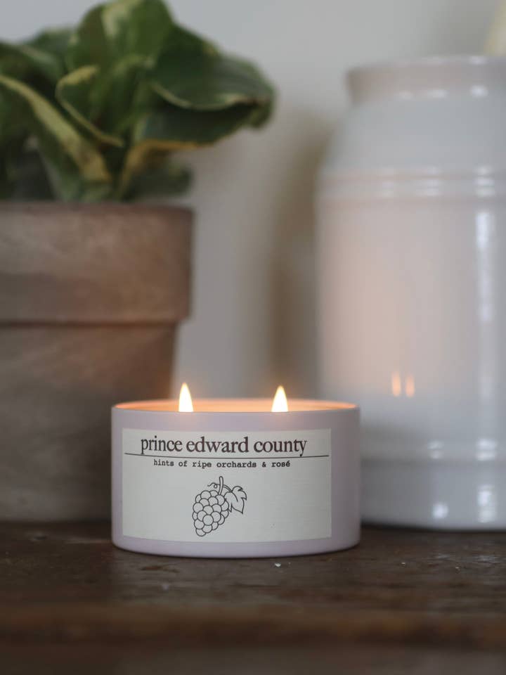 Prince Edward County for engroshandel hos Drip Candle Studio