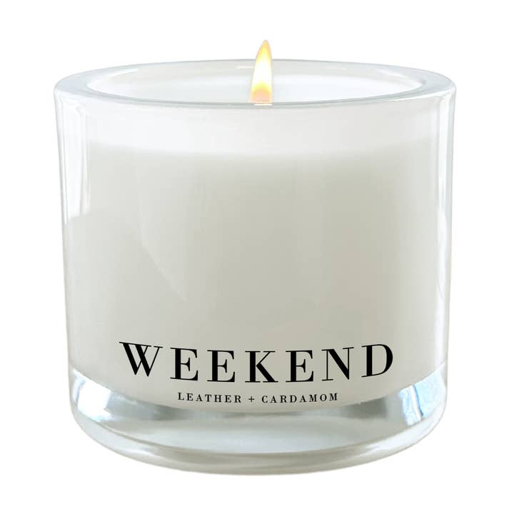 FIN DE SEMANA | Vela de Cuero + Cardamomo | Colección Signature para venta al por mayor de Porter Lane Home