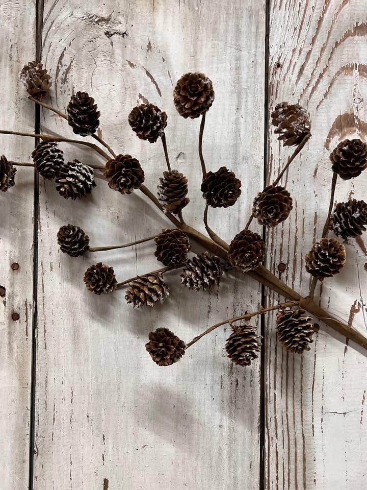 Dennenappelspray voor wholesale door Wholesale Home Decor