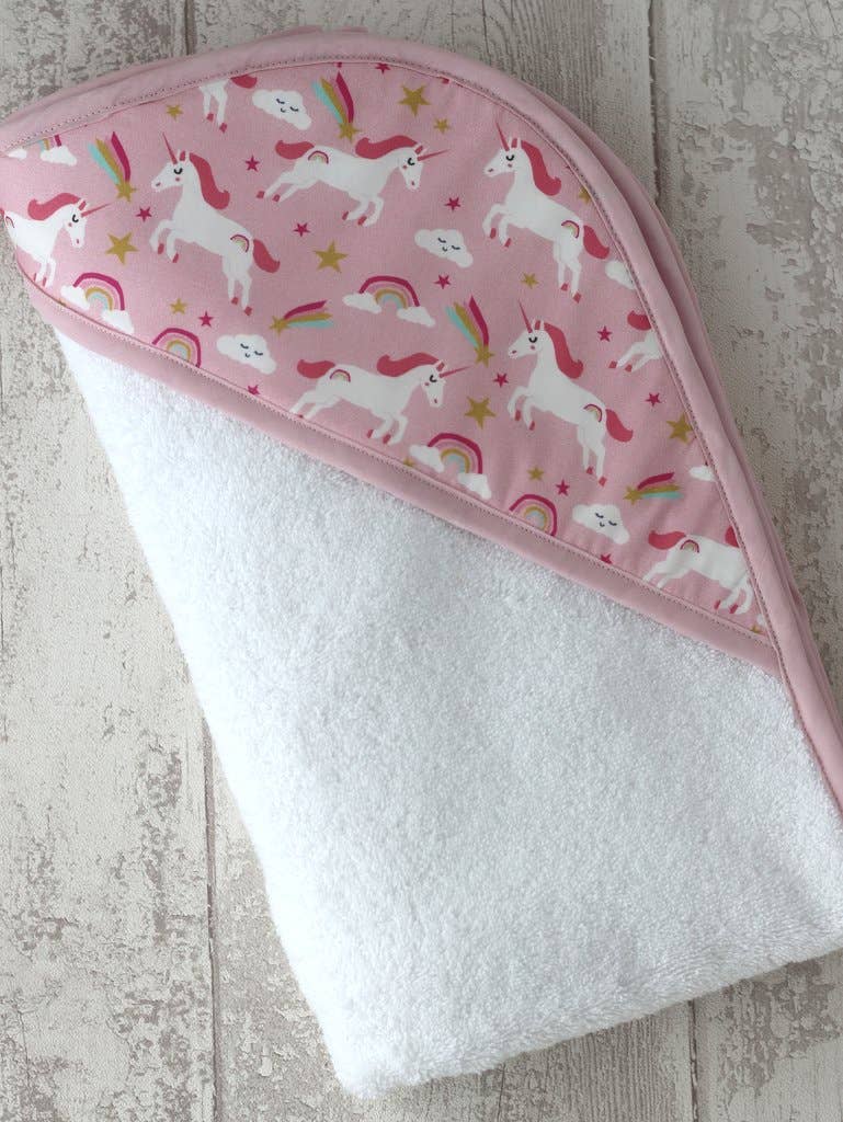 My Lovely Family - Wholesale Handdoek met capuchon - Kinderen en baby - Badcape eenhoorn0