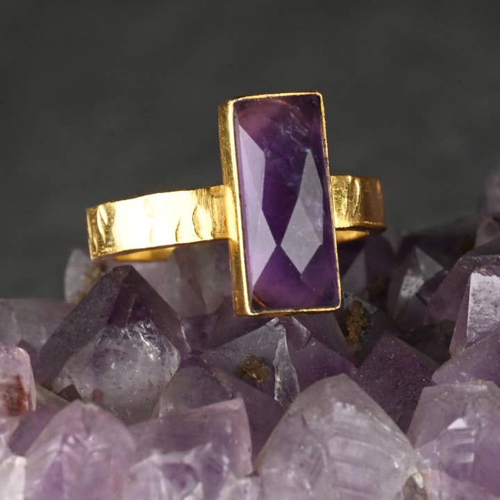 KBD Studio - Wholesale Cocktail/Statement Ring - Amethyst Rectangle Ring on a Hand Hammered Golden Band1