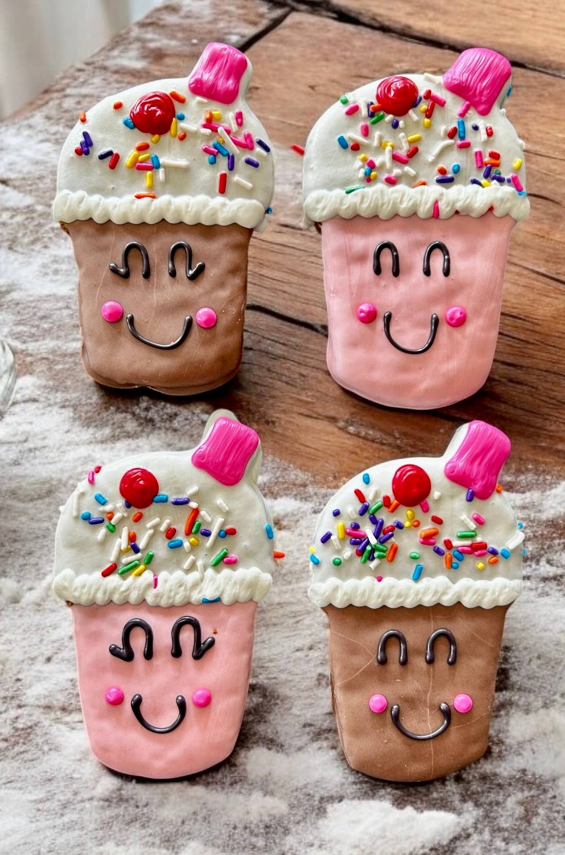 YumYum4DOGS - Wholesale Pet Treats - Dog - Smiley MilkShakes1