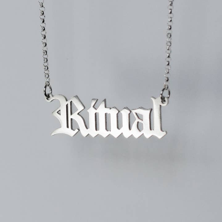Colar Ritual Nameplate por atacado de Nyxturna