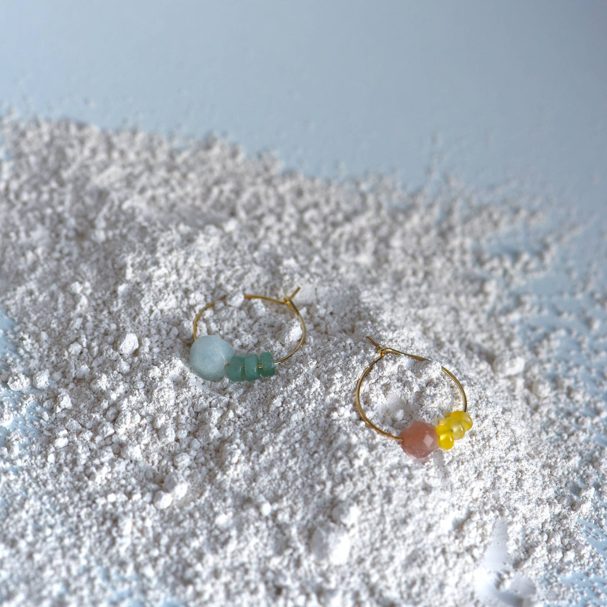 Titlee - Wholesale Hoop Earrings - CLAREMONT bead hoops (pink)1