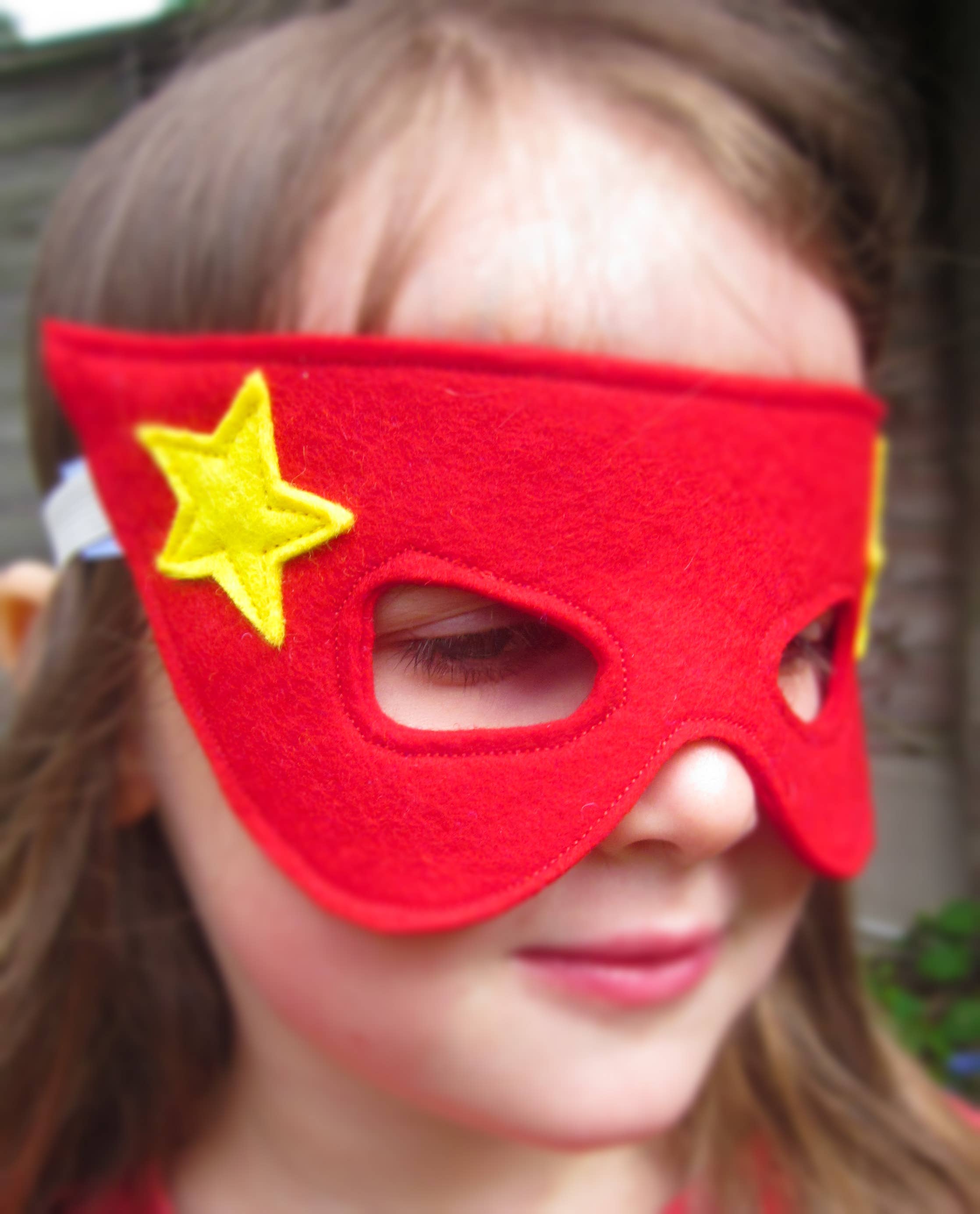 A is for Alice Costumes - Wholesale Costume - Kids - Superhero Mask and Cuffs Set6