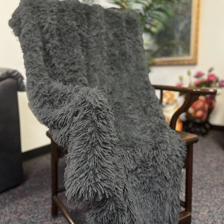 Peking Handicraft - Vendita all'ingrosso Plaid - Plaid in pelliccia sintetica Dreamy - Laurel & Mayfair4