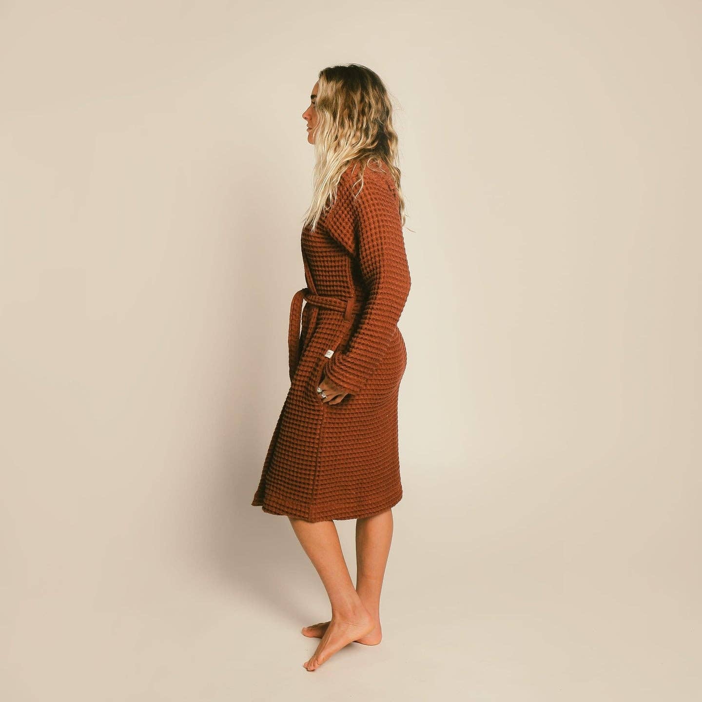 Happy Place Brand – Engroshandel Morgenkåbe - Unisex – Happy Place unisex letvægts badekåbe i vaffelstrik15