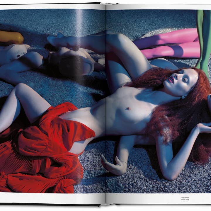 TASCHEN Europe - Wholesale Display Book - Mert Alas and Marcus Piggott (German, French, English)2