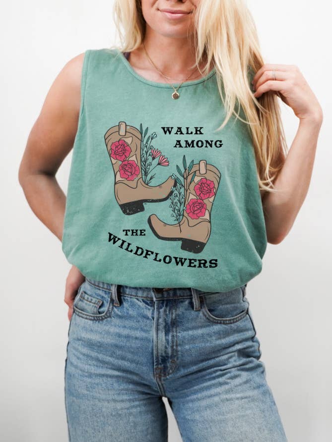 Tank met wilde bloemen voor wholesale door Magnolia Ranch Originals