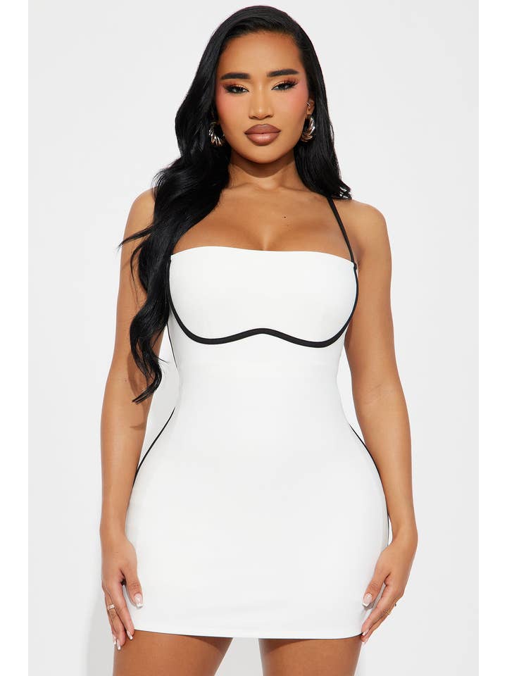 5besties inc - Wholesale Dress - Women's - CONTRAST DETAIL TENNIS DRESS