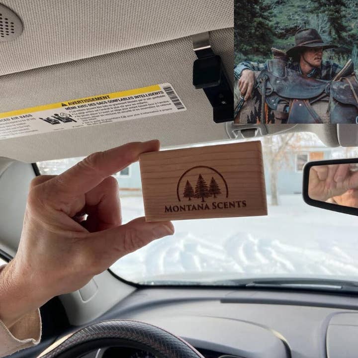 Montana Ranch Hand Auto-Lufterfrischer und andere Ergebnisse für lufterfrischer im Großhandel. Kostenlose Rücksendungen und 60-Tage-Zahlungsziel auf Faire im Trend auf Faire.