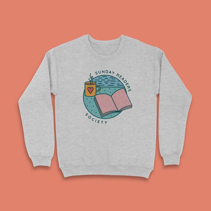 Sweat-shirt de la Société des Lecteurs du Dimanche – Cadeau Confortable pour Amoureux des Livres pour la vente par Bookishly (US Duties Paid)