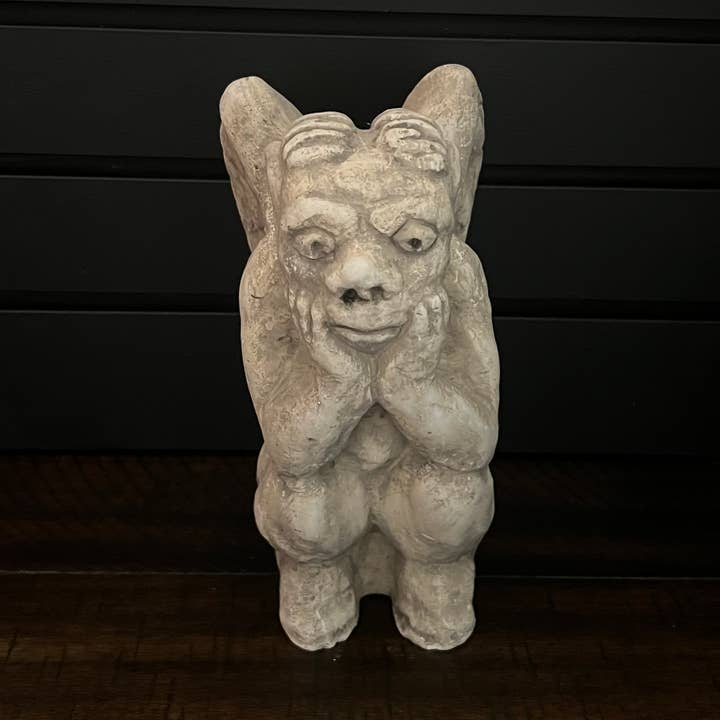Sitting Gargoyle Statue (GA6) for wholesale by Masterpiece Studio