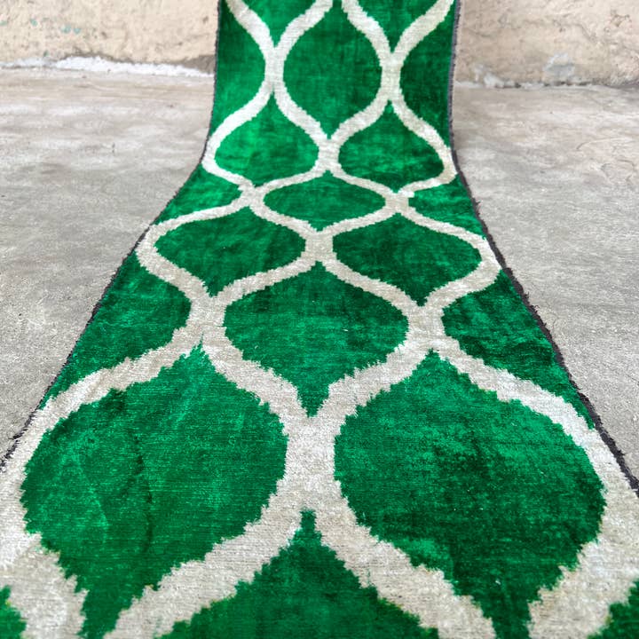 Ikat Atelier - Vendita all'ingrosso Tessuto - tessuto ikat, tessuto in velluto di seta, tessuto uzbeko