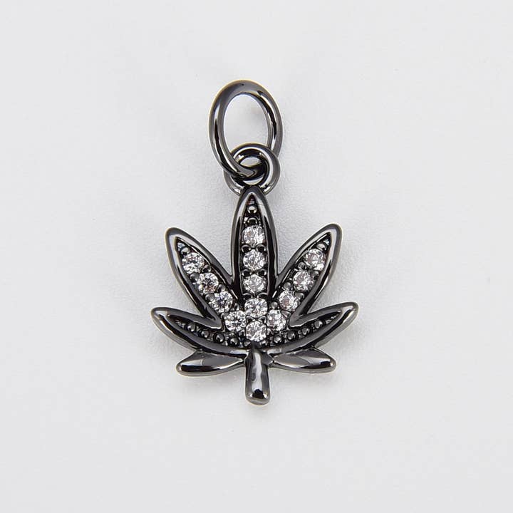 Beads Creation – wholesale Individual charm/pendant – Gold Filled Marijuana Weed Leaf Charm Pendant1