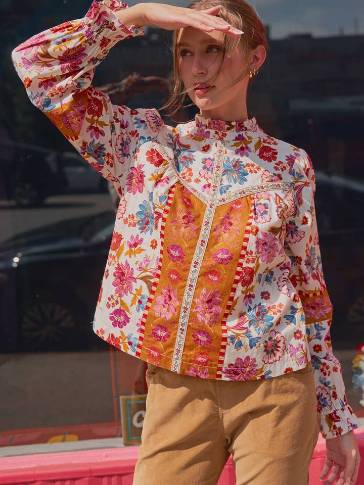 &MERCI - Wholesale Blouse - Women's - EXCLUSIVE FLORAL BORDER PRINT TOP WITH FLORAL TRIM MTP409722