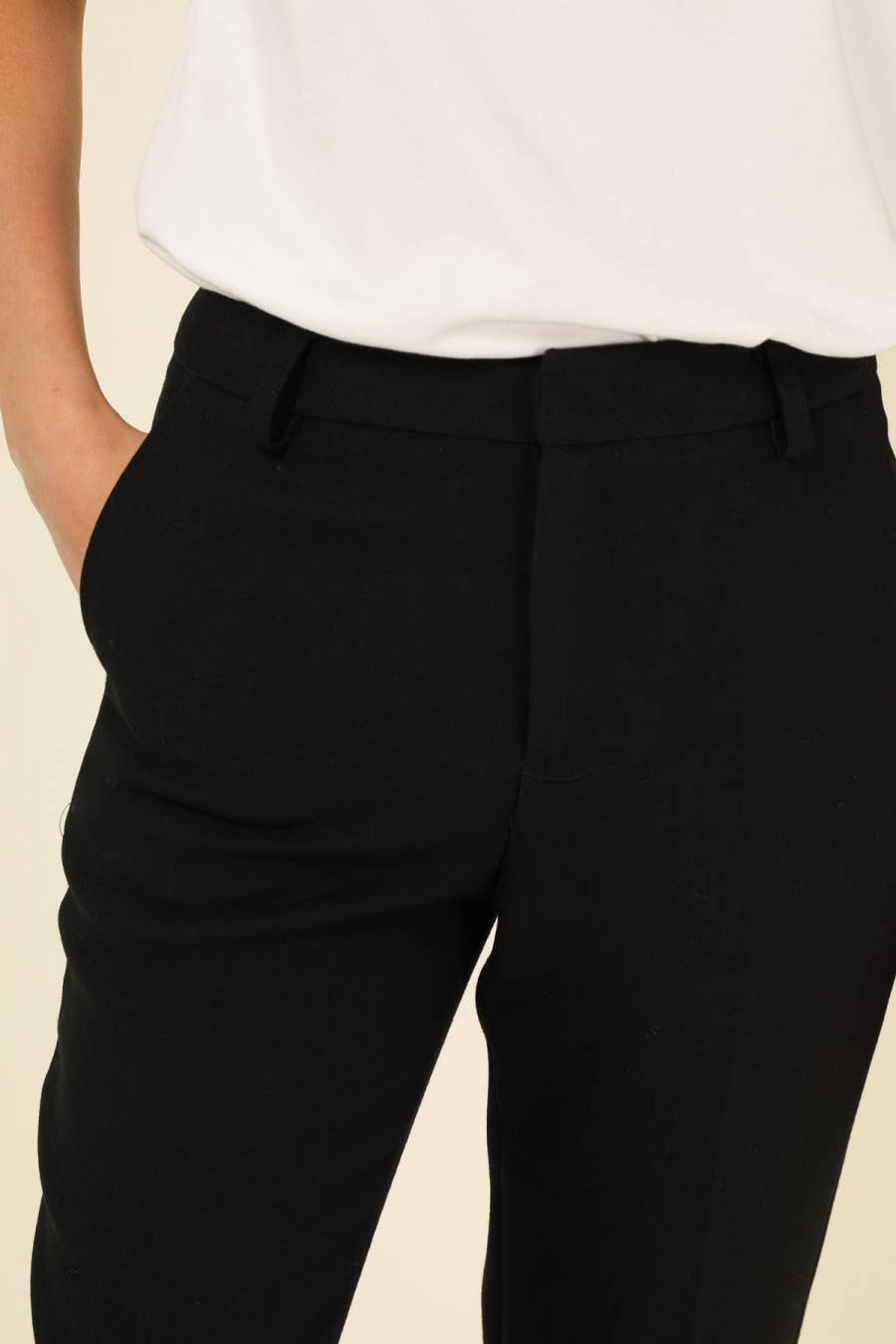 Attentif Paris – Großhandel Hose – Damen – Dicke Zigarettenhose aus dickem Wintermaterial7