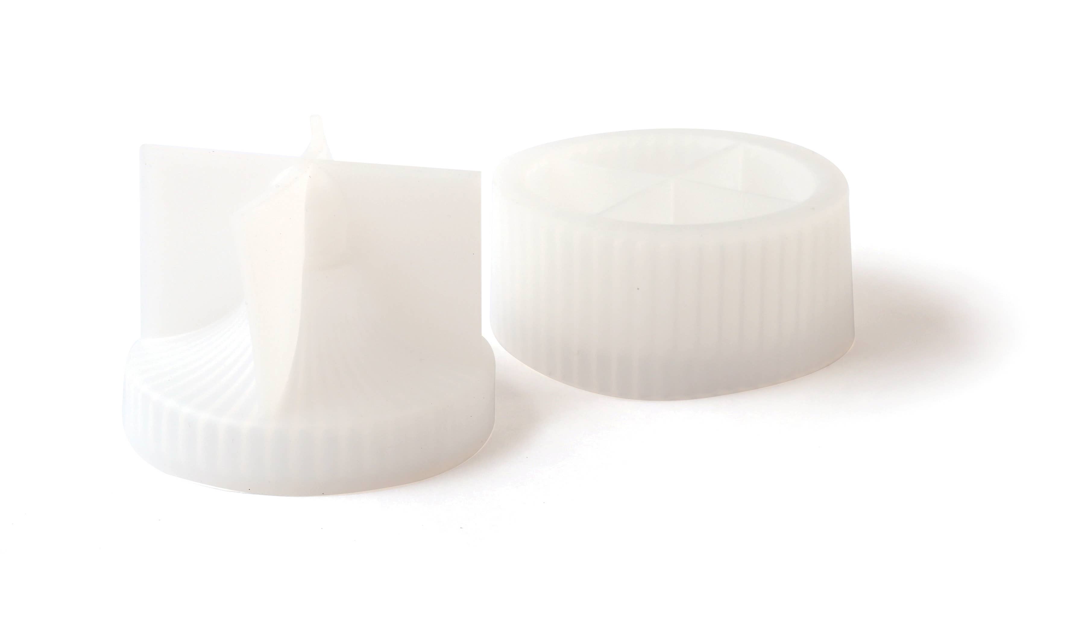 Graine Créative - Wholesale Craft Tool - JESMONITE SILICONE MOLD BOX WITH LID ø 8.2 CM2