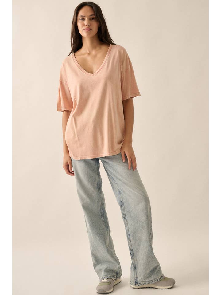Promesa USA - Wholesale T-Shirt - Women's - Oversized Mineral Washed V-Neck T-Shirt