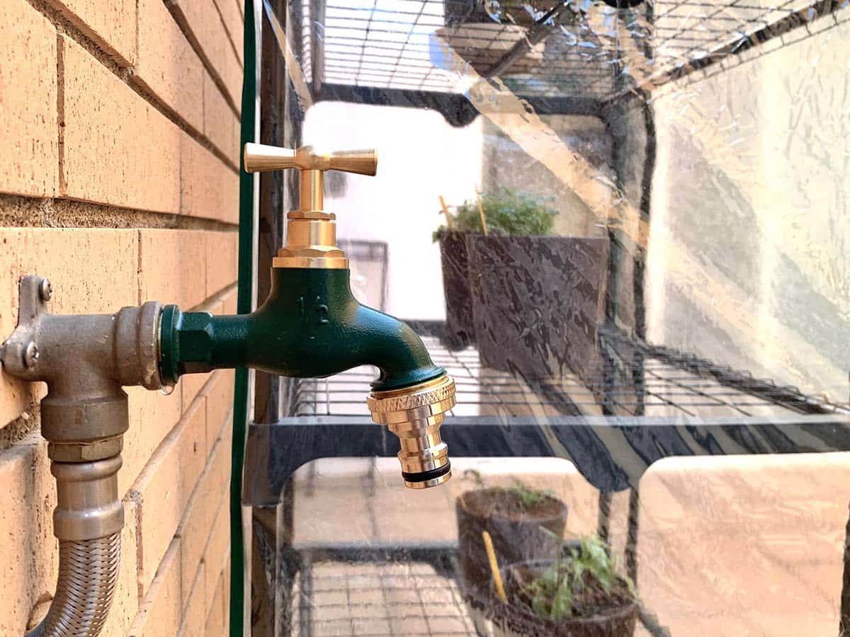 JARDIN Y NATURA OUTDOOR & GARDEN PRODUCTS SL - Wholesale Outdoor Ornament/Decor - Vintage style faucet 1/2" green - VINTAP COLORS FOREST2