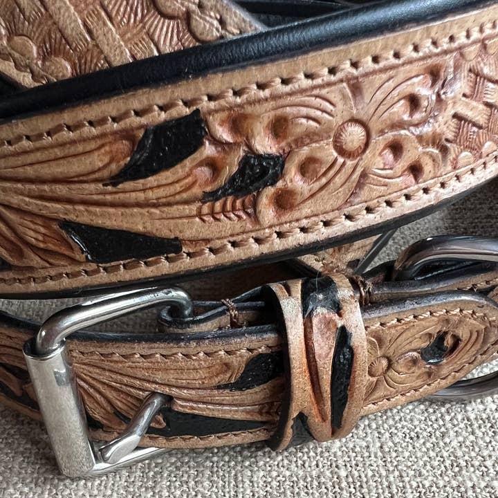 Westrian International - Wholesale Pet Leash - Dog - BISBEE Tooled Leather Basket stamp western dog leash collar