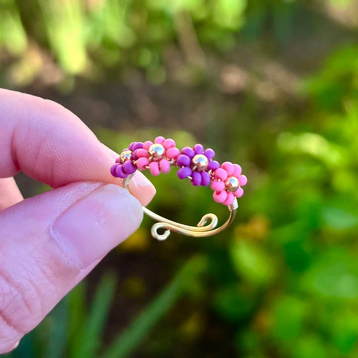 Valentine’s Beaded Daisy Ring for wholesale by MorninGloria's