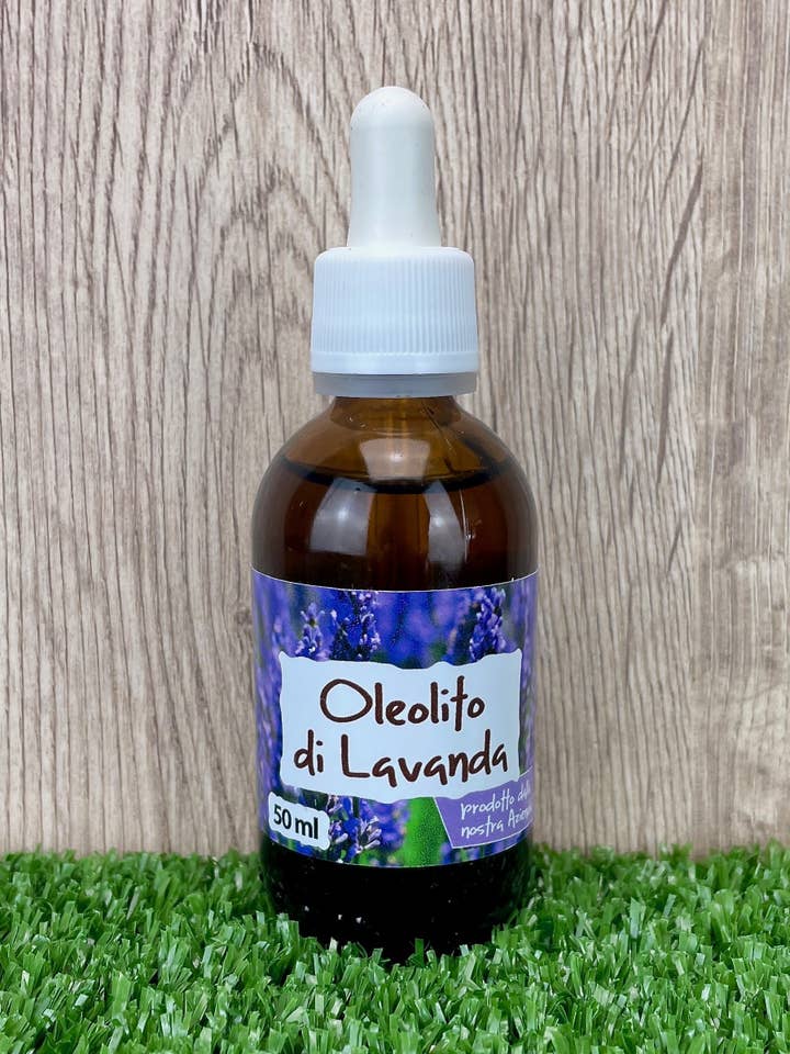 Lavender Oil, 50-250 ml for wholesale by Erbe di Mauro