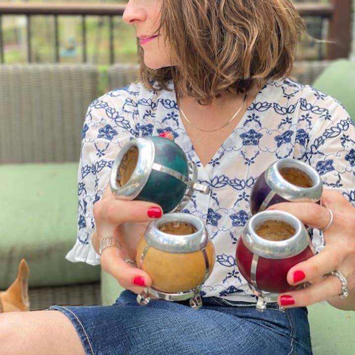 Maté Centnergraeskar med Krøllede Sølv Fødder - 4oz for engroshandel hos SoulMate Yerba Co. LLC