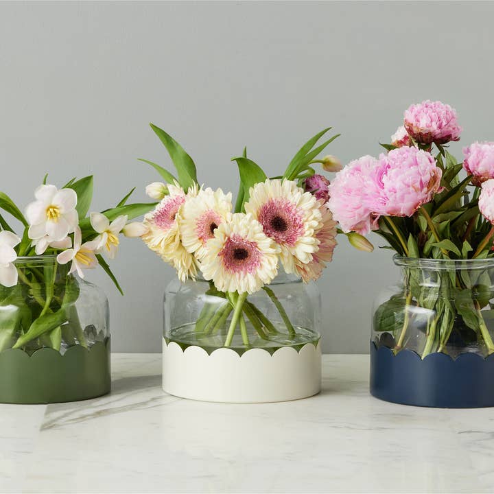 etúHOME - Wholesale Vase - 2-in-1 Scalloped Bloom Vase, White/Spruce Green6