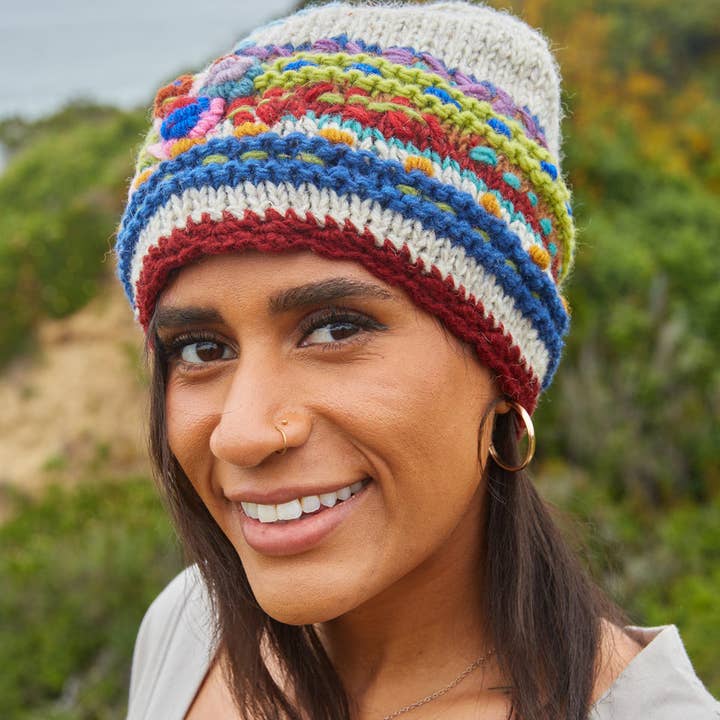 Zig Zag Asian Collection - Vente Bonnet – femme - Bonnet en maille avec broderies florales6