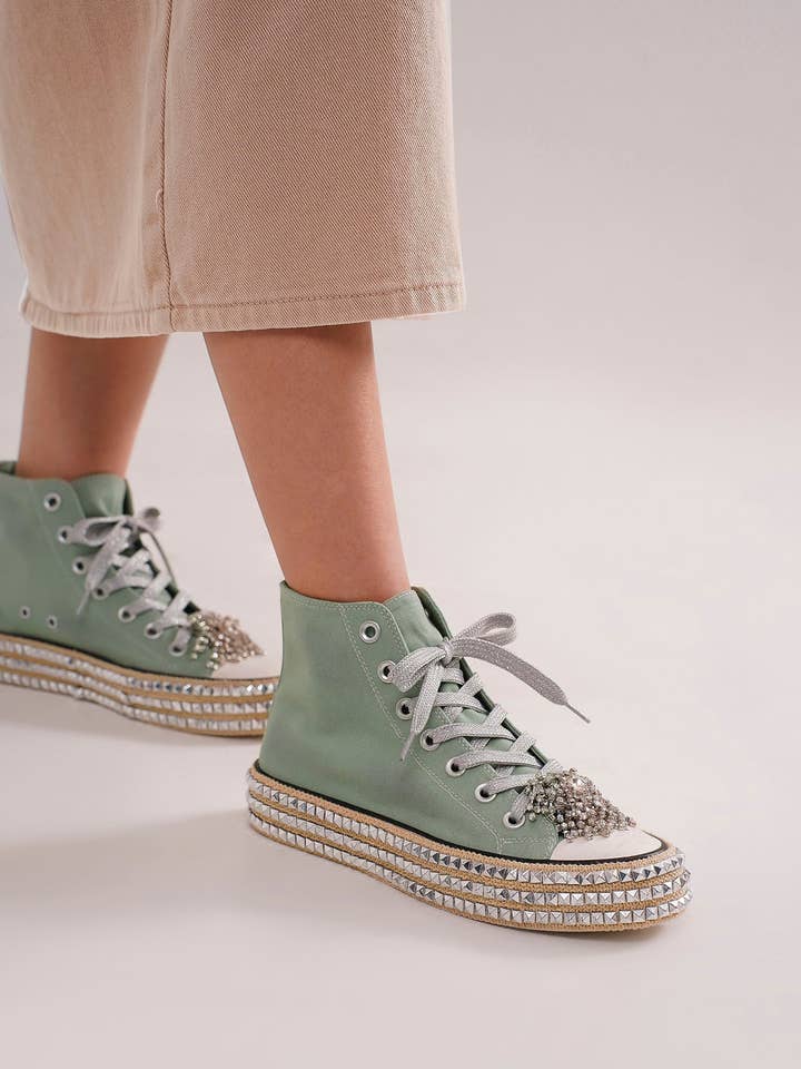 CCOCCI - Wholesale Lifestyle trainers – Women′s - ASH-01 BEDAZZELED DECOR ROCKSTUD PLATFORM HIGH TOP SNEAKERS42