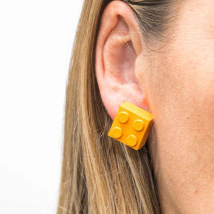 PENDIENTES DE TUERCA DE MADERA DE LADRILLO, 2 UNIDADES, COLOR NARANJA QUEMADO para venta al por mayor de Timber Brands