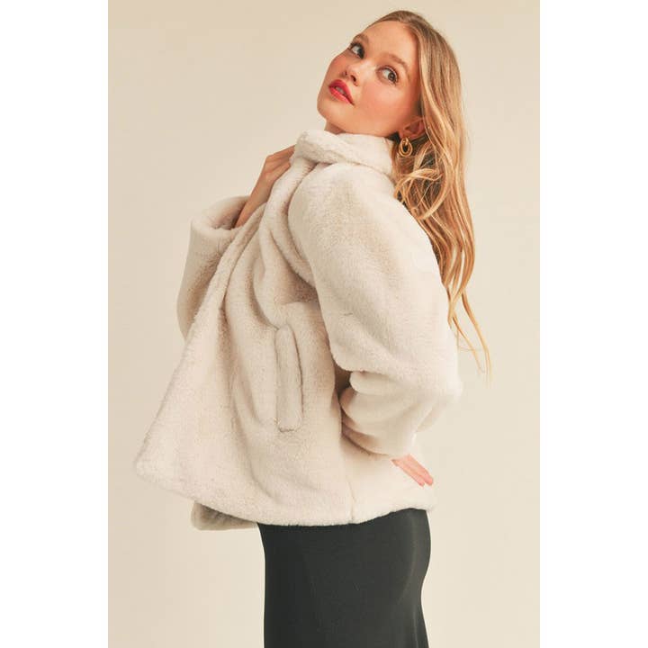 ITSSY - Wholesale Fur/Faux Fur Coat - Women's - Faux Fur Teddy Coat