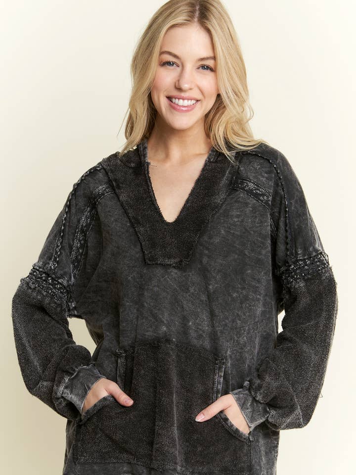 MineralWash Detailed KangarooPocket Hoodie HT5975 for wholesale by J.Her