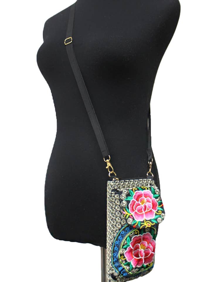 Huipil Floral Embroidered Clutch Wristlet Crossbody Bag for wholesale by Cap Zone