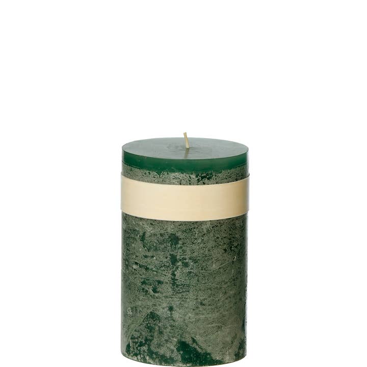 Lübech Living – Engroshandel Søjlelys – Timber Candle Pine Green duftlys0