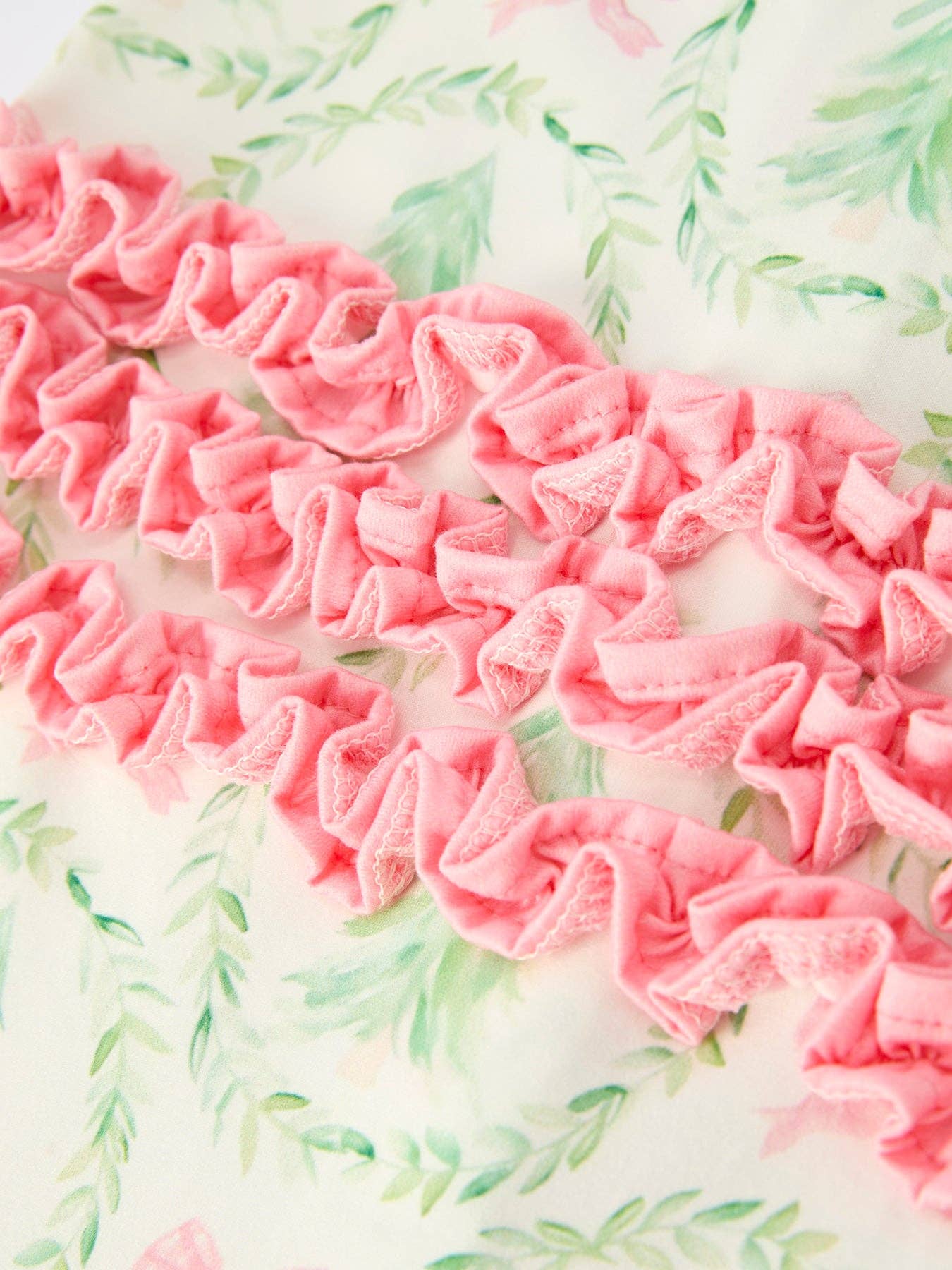 Rylee Faith Designs - Vente Barboteuse – bébé - Combinaison à manches longues avec fermeture éclair et imprimé de couronne d'arbre de Noël pour bébé fille8