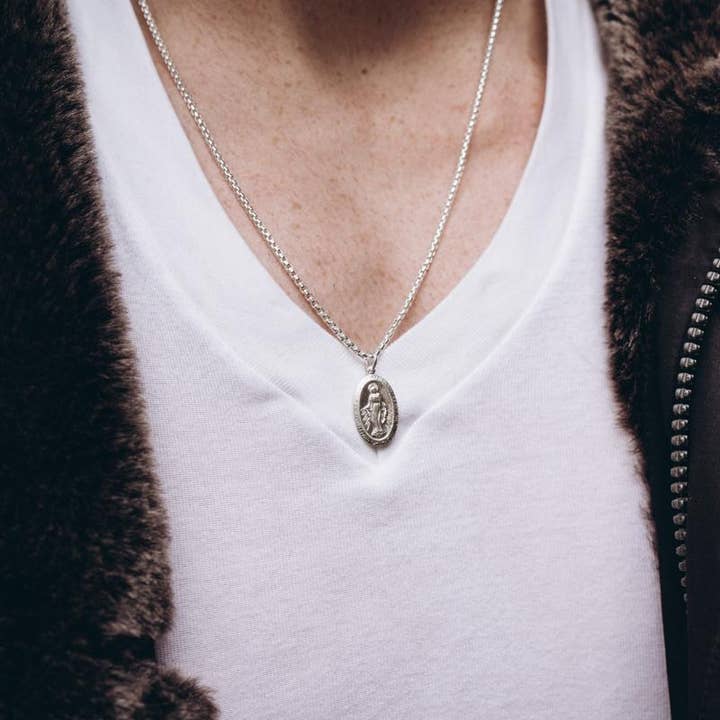 Sterling Silver Madonna hänge halsband för wholesale av Apollis