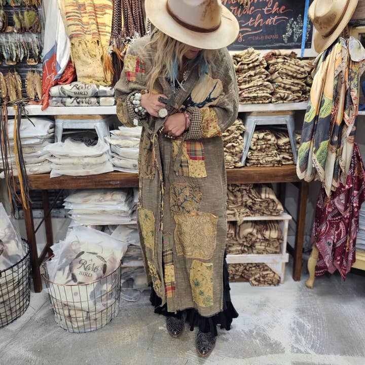 A Rare Bird Shop - Wholesale Kimono - Women's - Fly Away Patch Duster1
