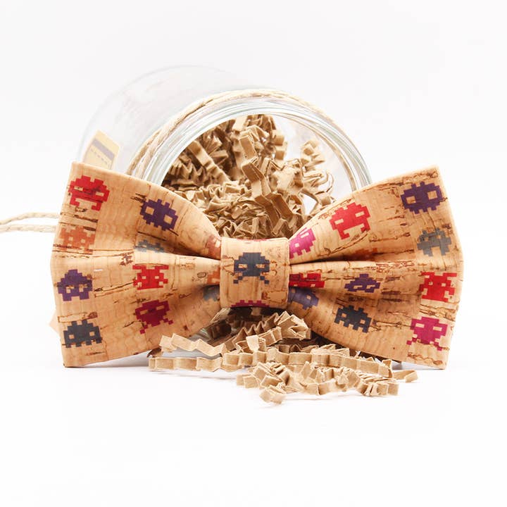Space Invaders Cork Bow Tie for wholesale by El Mono con Pajarita