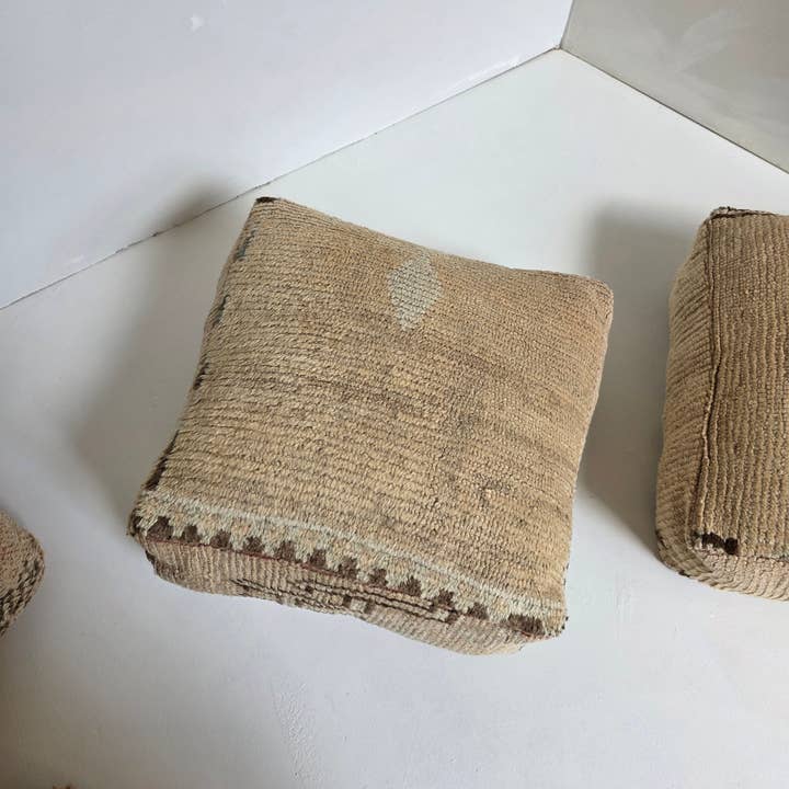 Minda - Wholesale Floor pillow - Vintage Wool Floor Cushion | Neutrals5