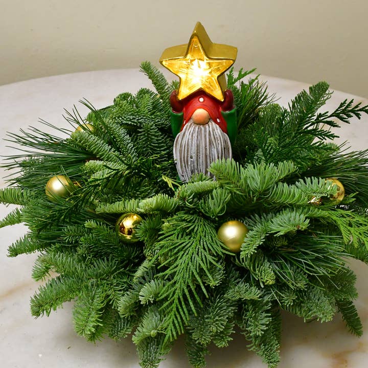Champion Greens Forest farm - Wholesale Christmas Decoration - Gnome centerpiece