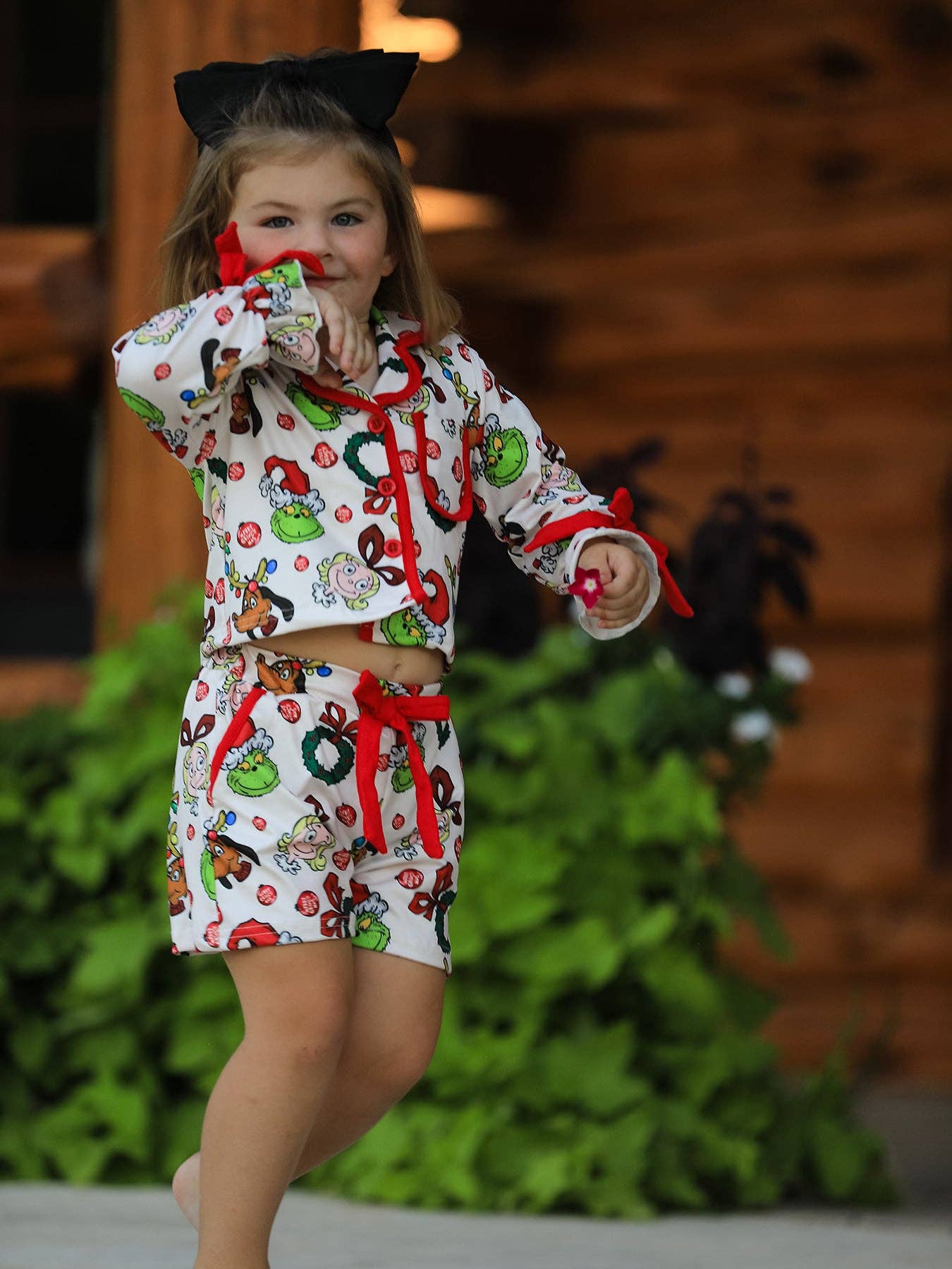 Rylee Faith Designs - Wholesale Sleepwear Set - Kids - Christmas Wreath Character Print Girls Pajama Set4