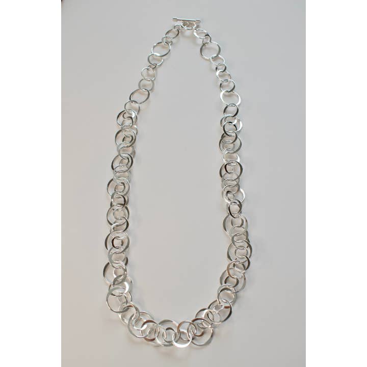 24 pollici. Collana a maglia circolare in argento sterling per la vendita all'ingrosso da parte di Krystyna's Silver