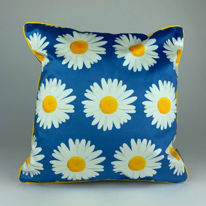Coussin en Velours Daisy pour la vente par Emilia Hunt