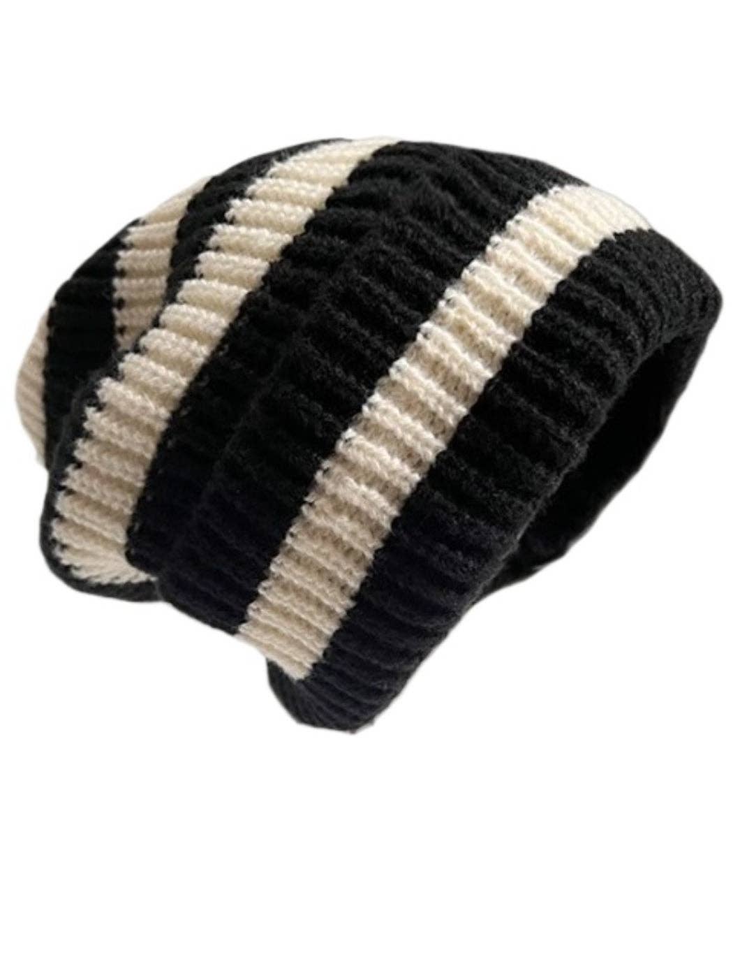 Funkyrel® Atzbranding Limited - Vente Bonnet – femme - Haila - Bonnet d'hiver rayé en tricot pour femme1