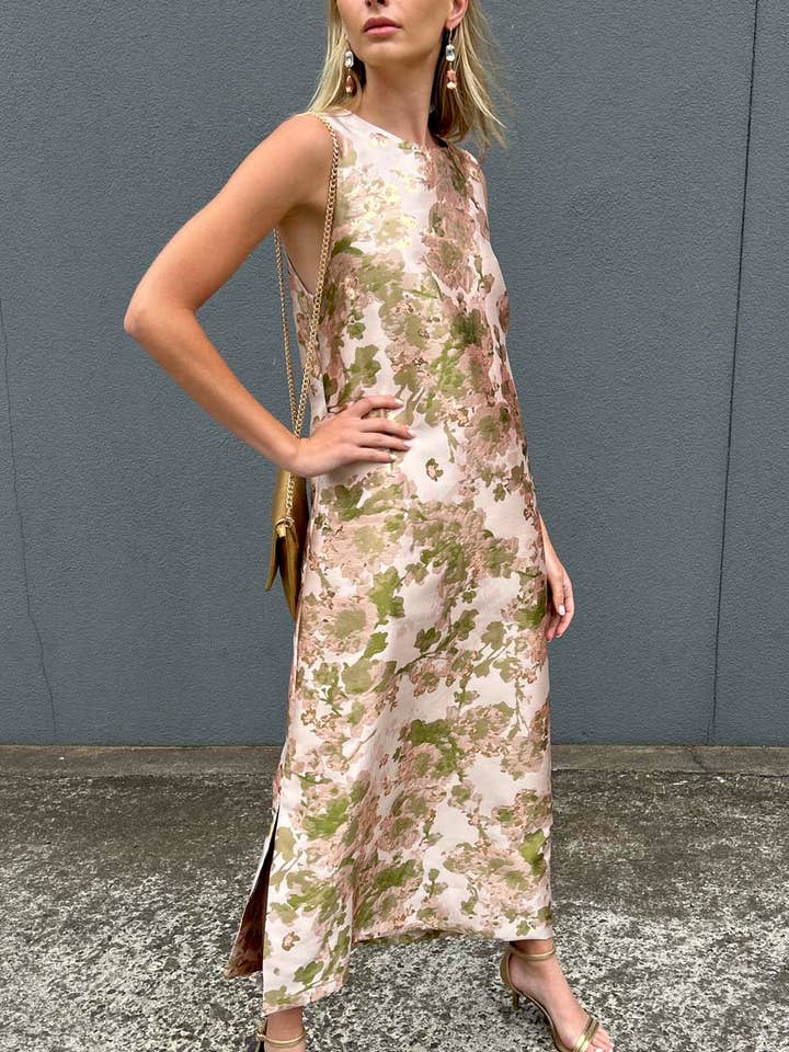 Maxi fleuri rose Eloise Pompadour de HOSS pour la vente par HOSS