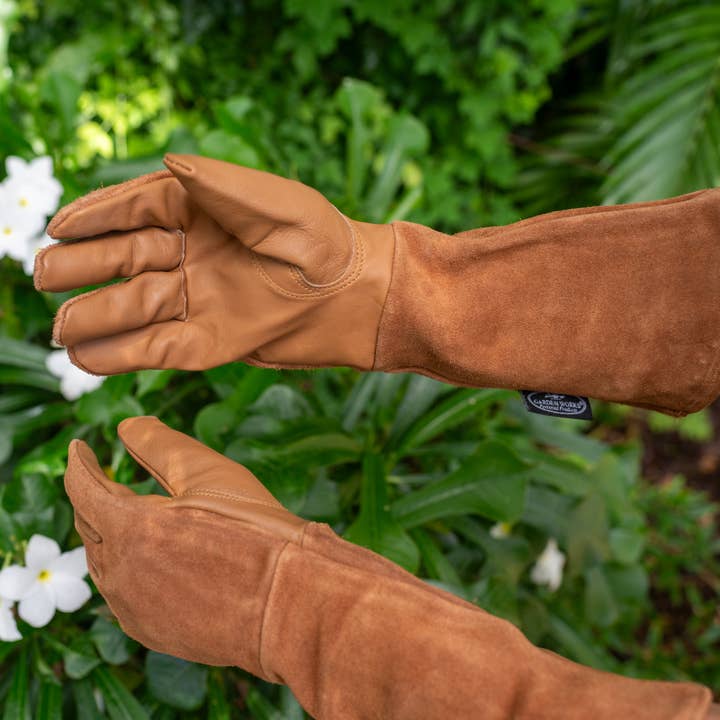Rustic brown Leather Pro's Gloves for wholesale on Faire