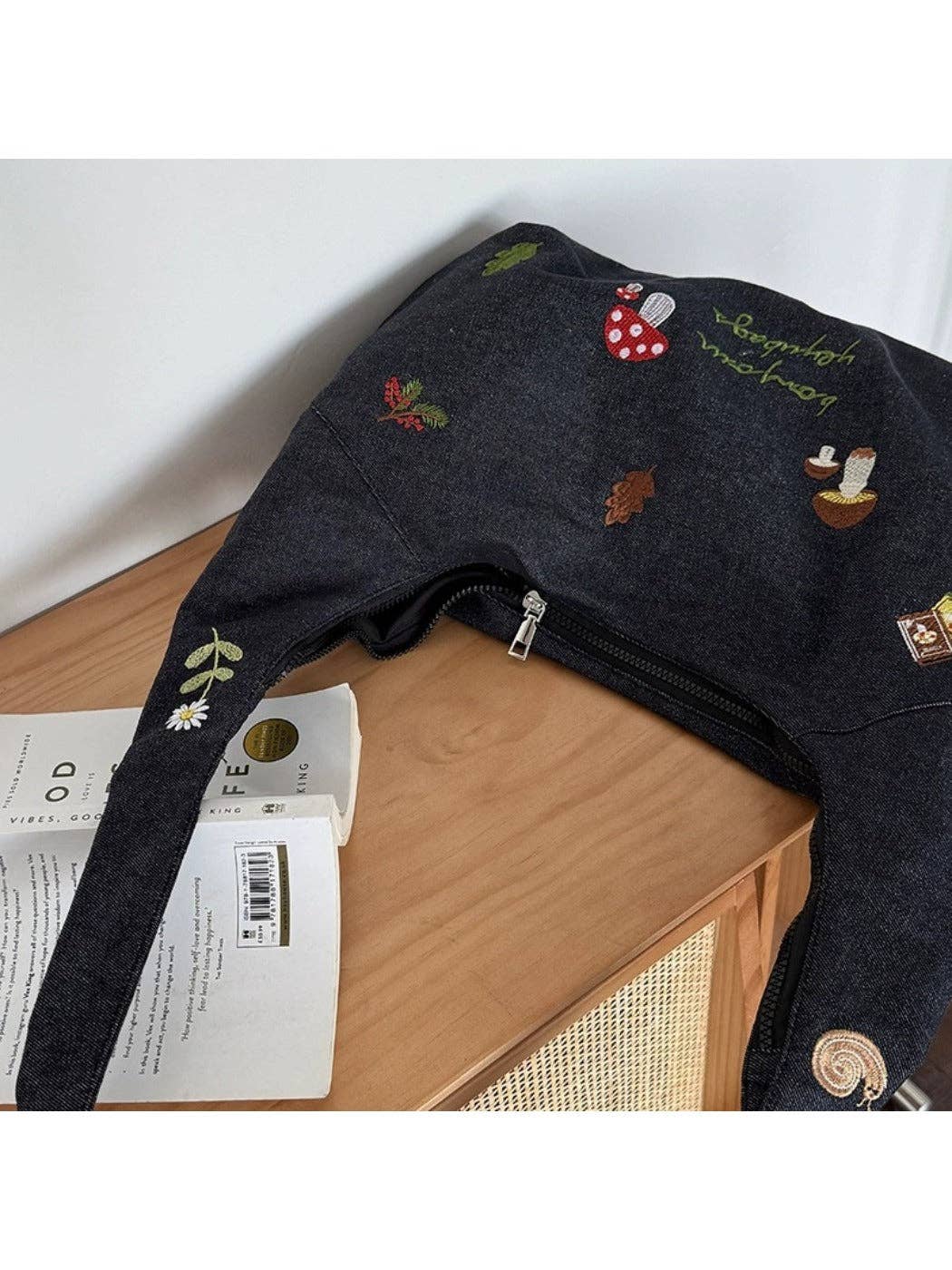 Funkyrel® Atzbranding Limited - Wholesale Shoulder Bag - Women's - Cosbai – Embroidered Denim Shoulder Tote Bag3