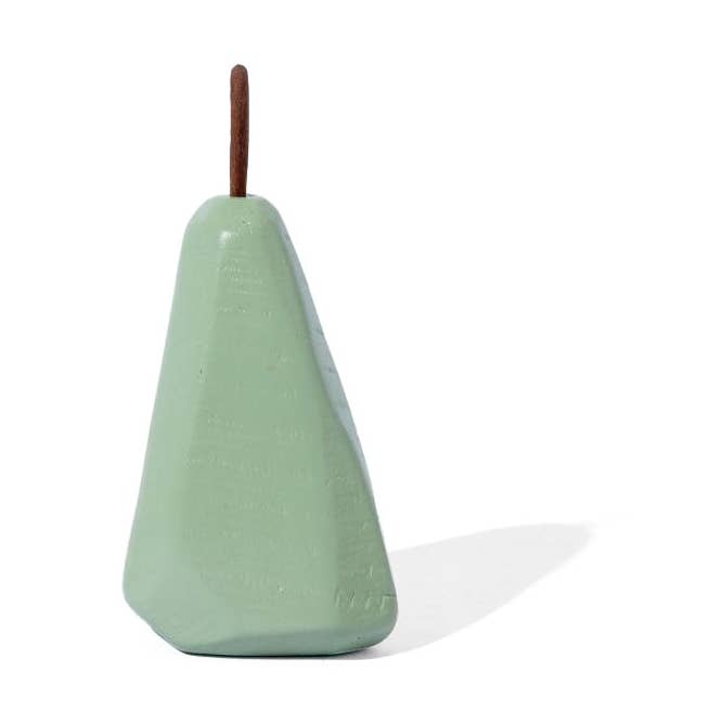 Houten peersculptuur voor wholesale door Lozee